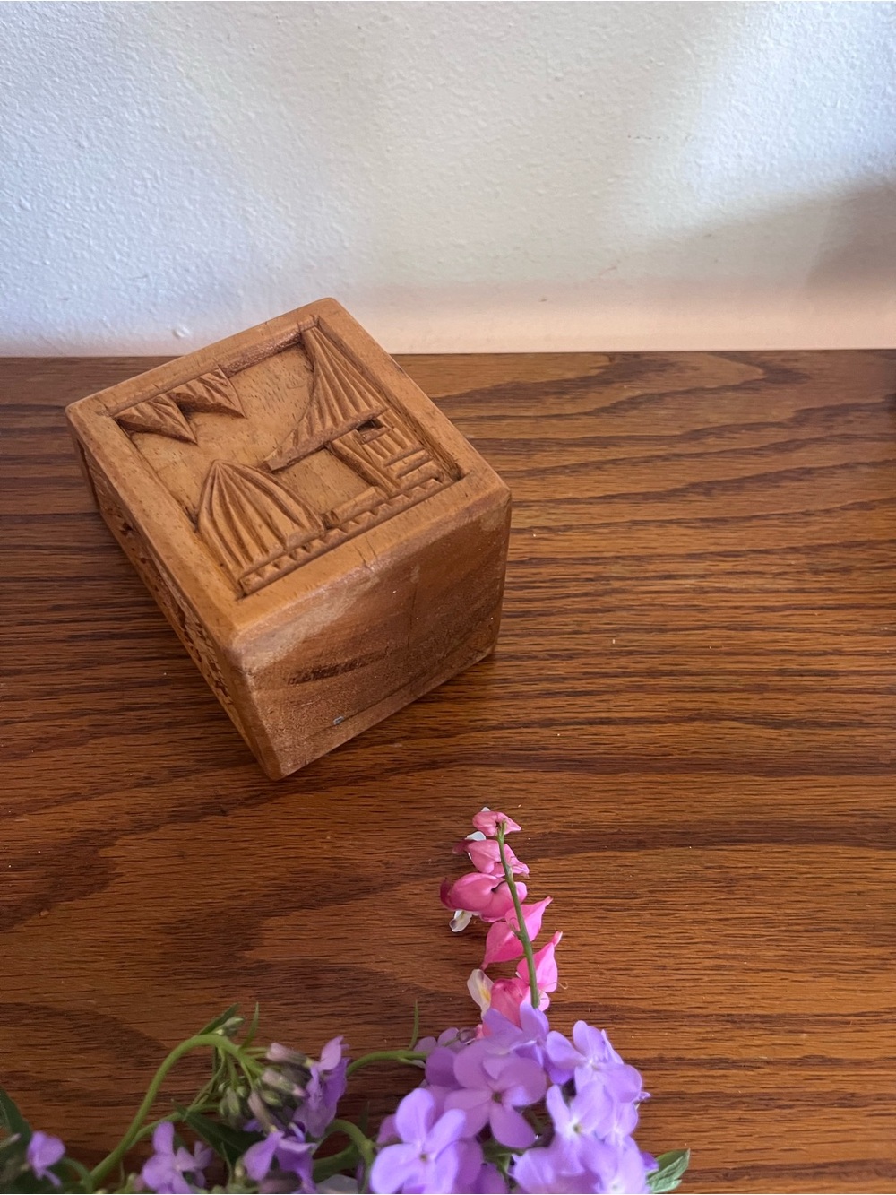 Vintage curved wood block pen holder - Picture 4 of 6